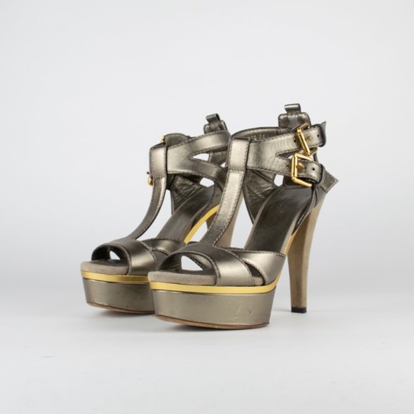 Gucci Metallic Silver Leather Platform Sandals - Picture 3 of 9